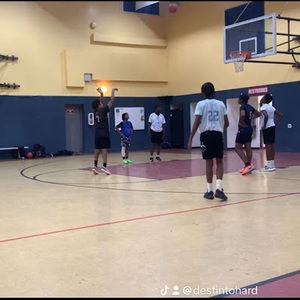 Meet your Posher, Destin